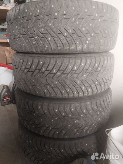 Nokian Tyres Hakkapeliitta 8 205/55 R16