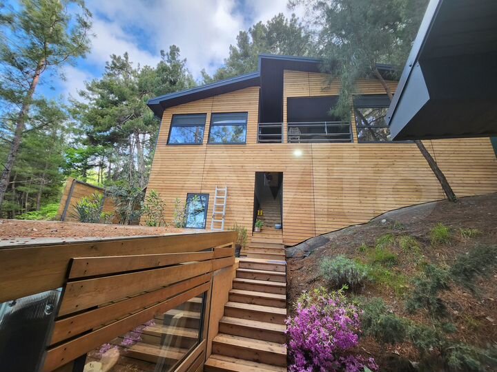 Дом 64 м² на участке 2 сот.