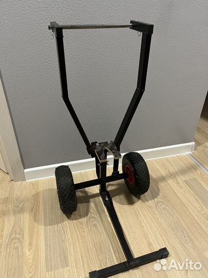 Тележка для лодочного мотора