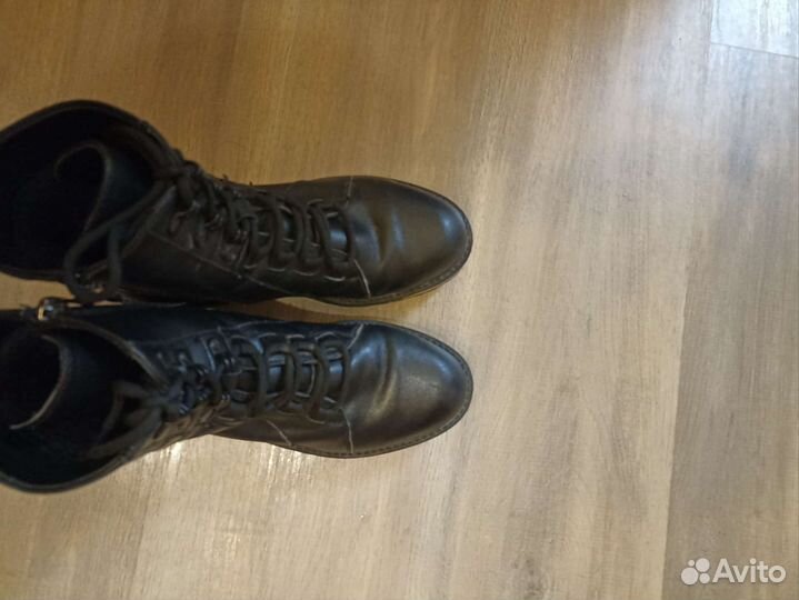 Ботинки женские