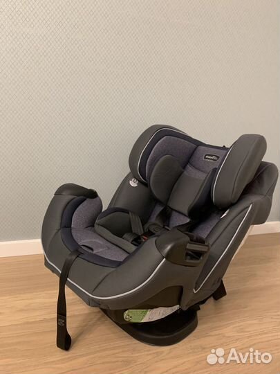 Автомобильное кресло Evenflo
