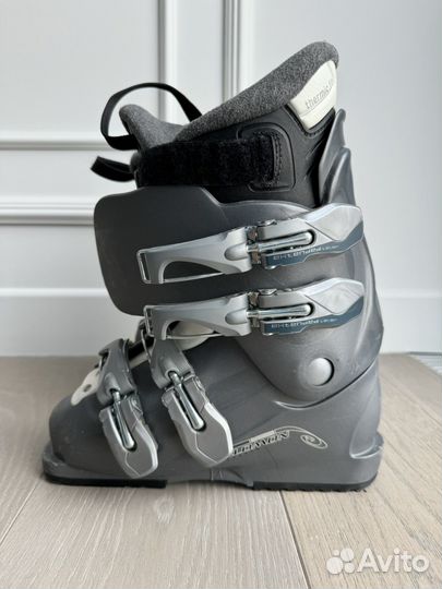 Горнолыжные ботинки Salomon Performa 4