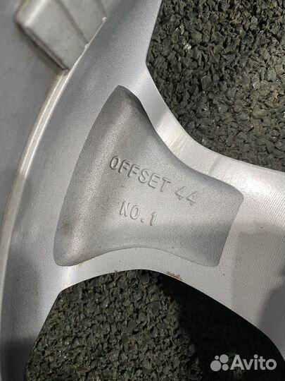 Диск литой Kia Seltos R16