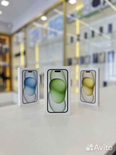 iPhone 15, 256 ГБ