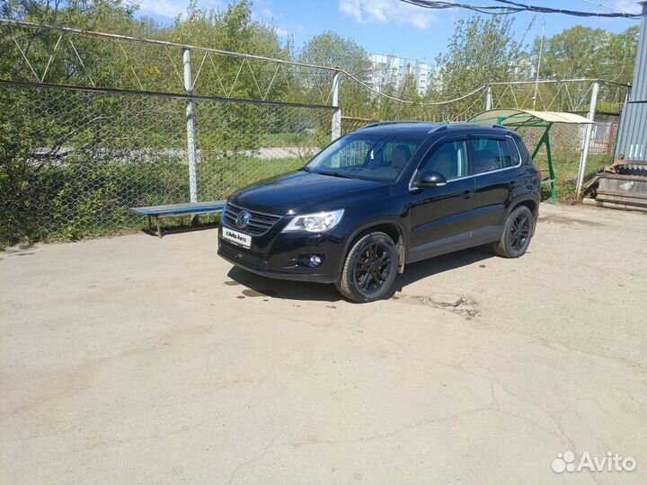 Volkswagen Tiguan 2.0 AT, 2010, 191 120 км