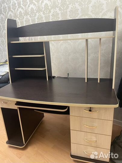 Стол многофункциональный