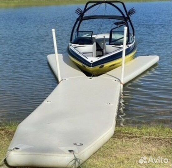 Пристань для катера