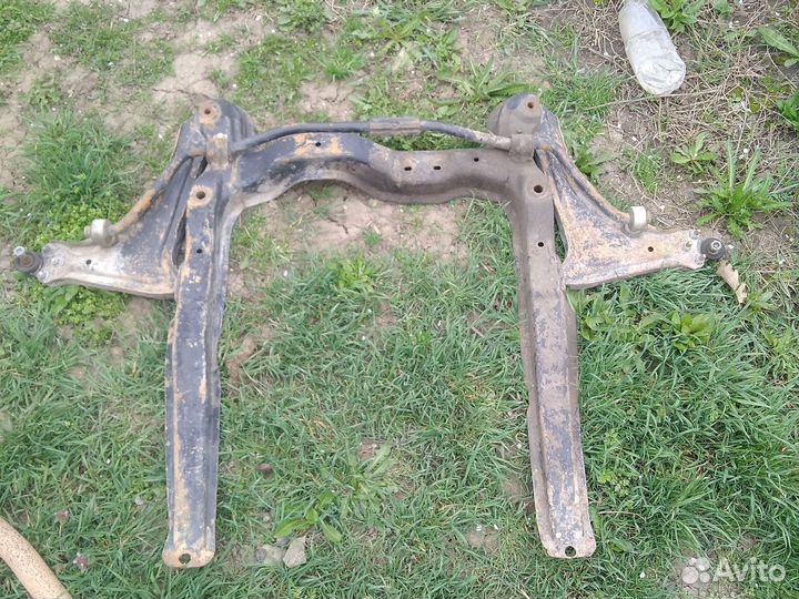 Подрамник opel vectra А