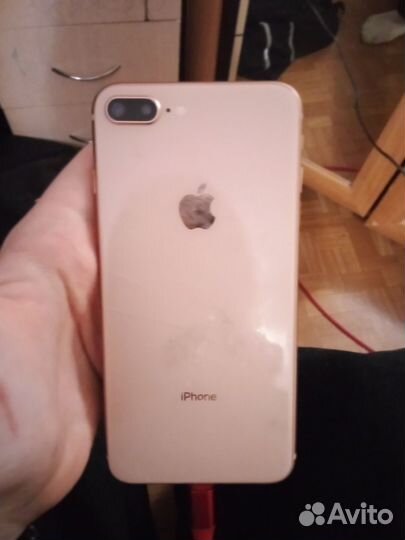 iPhone 8 Plus, 64 ГБ