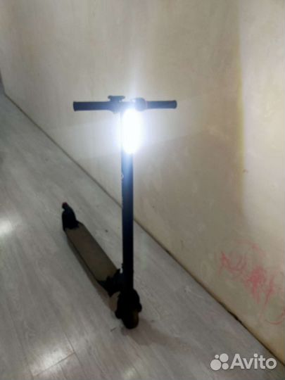 Самокат взрослый электрический