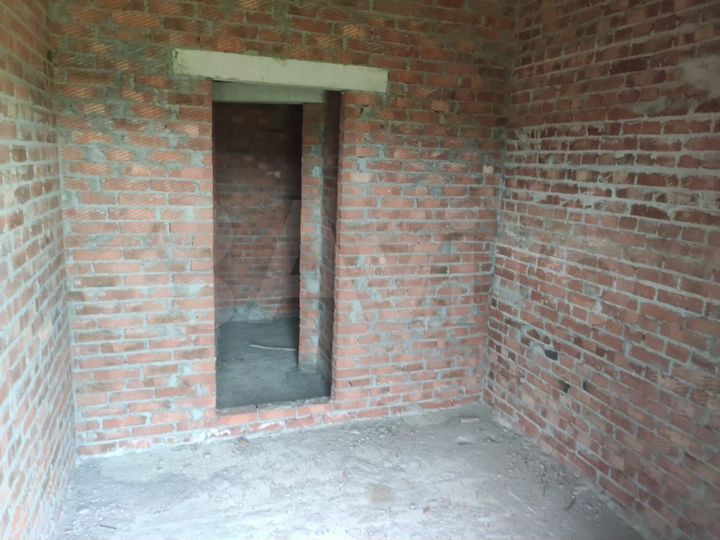 Дом 282,2 м² на участке 16,1 сот.