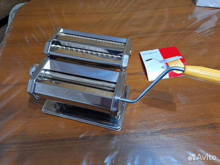 Тестораскатка лапшерезка