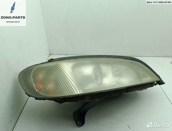 Фара правая 09147872 на Opel Omega B