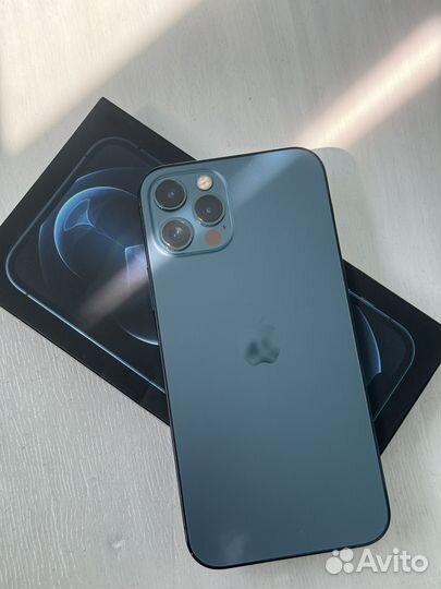 iPhone 12 Pro, 256 ГБ