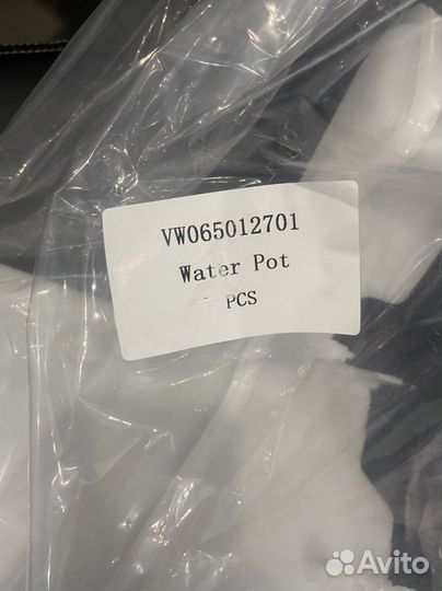 Верхний бачок стеклоомывателя volkswagen passat cc