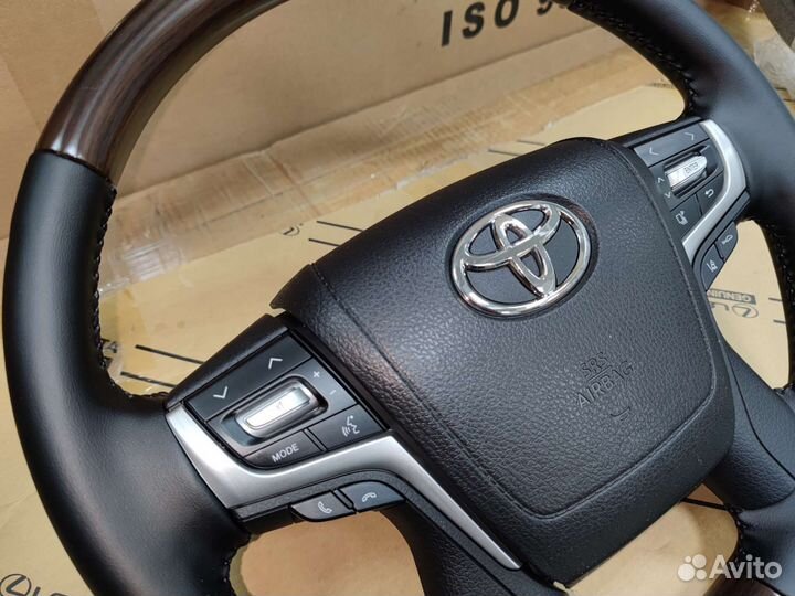 Руль Toyota Land Cruiser 200 стиль 16+