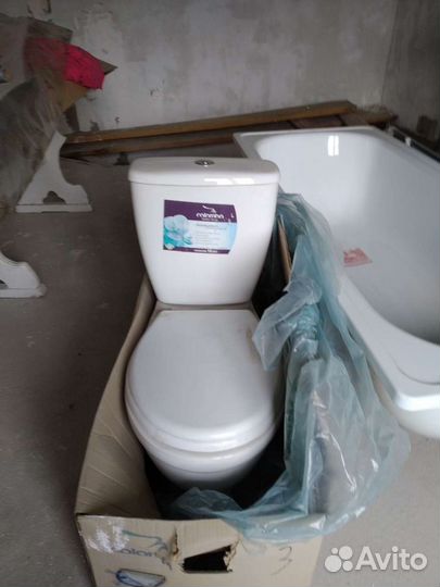 Унитаз новый