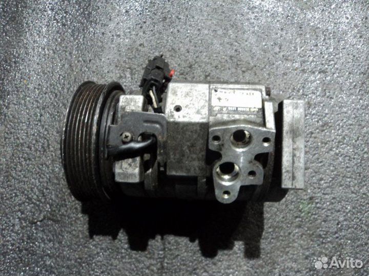 Компрессор кондиционера Jeep Liberty KJ