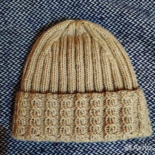 Шапка шерстяная (ручная работа). Новая