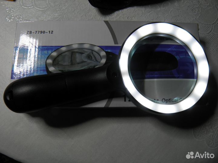 Лупа просмотровая 10 Х 82 мм 12 светодиодов