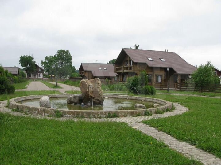 Дом 170,8 м² на участке 15,2 сот.