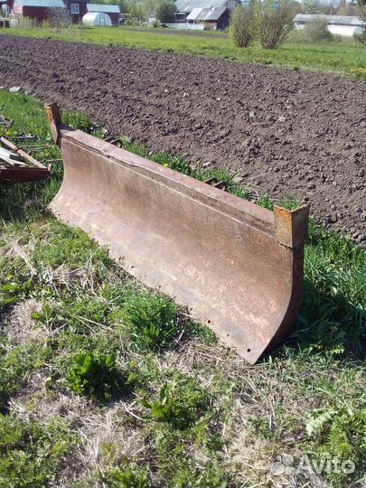 Отвал тдт 55