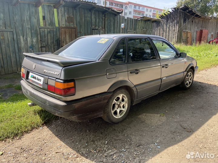 Volkswagen Passat 2.0 AT, 1991, 100 000 км