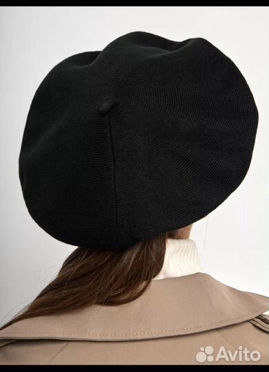 Берет женский