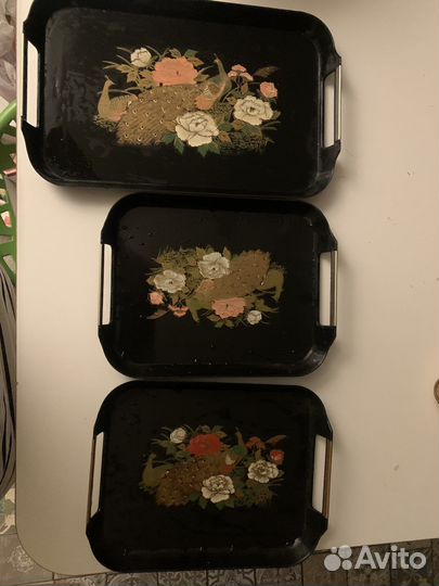 Набор подносов