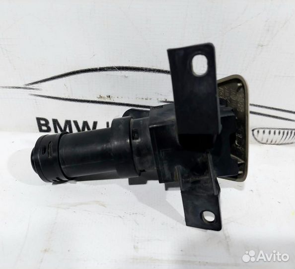 Форсунка омывателя фары левая Grand Vitara 2005-20