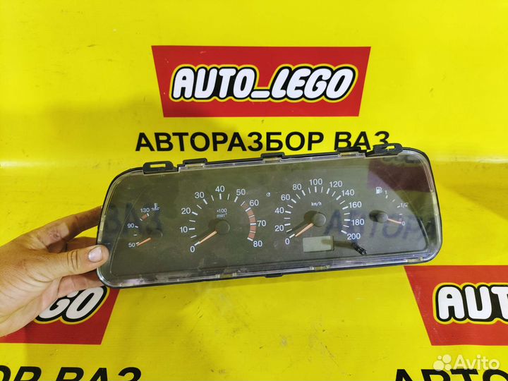 Щиток приборов Ваз 2110. 2112. 2111. Авторазбор