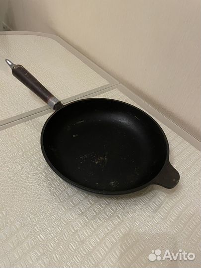 Чугунная сковорода СССР
