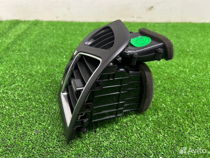 Дефлектор воздушный левый Chevrolet Captiva C140