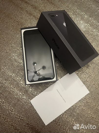 Телефон iPhone 8 plus