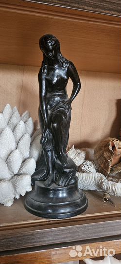 Купальщица после купания(Купающаяся Венера)(Касли)