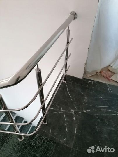 Перила для лестниц