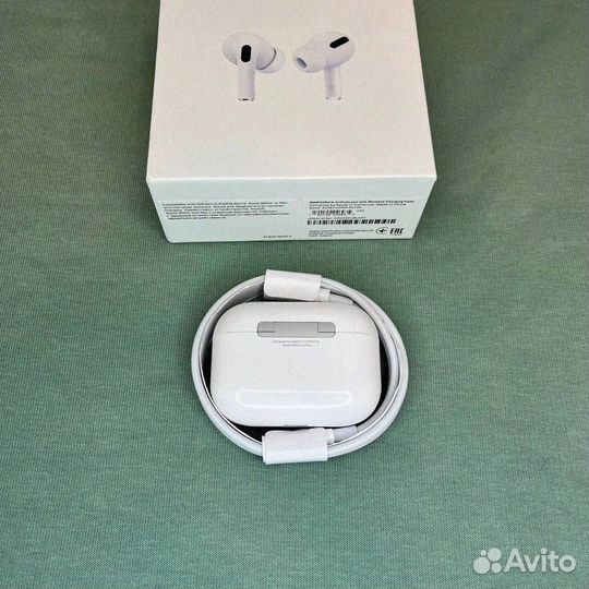 AirPods Pro 2: Музыка, которая движет