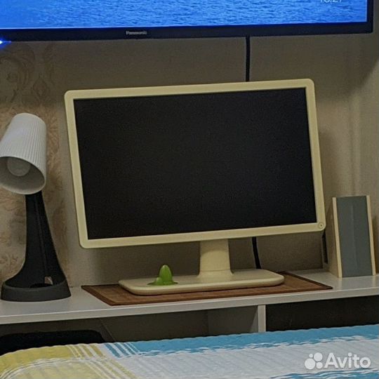 Монитор BenQ V2400 Eco