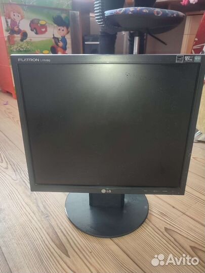 Монитор LG