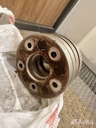 Проставки колеса 20мм 5x114.3ZuZ Со шпильками