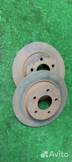 Тормозной диск задний Mazda Mazda3 BK LF17 2006