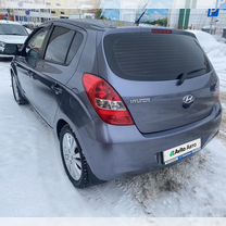 Hyundai i20 1.4 AT, 2010, 93 242 км, с пробегом, цена 880 000 руб.