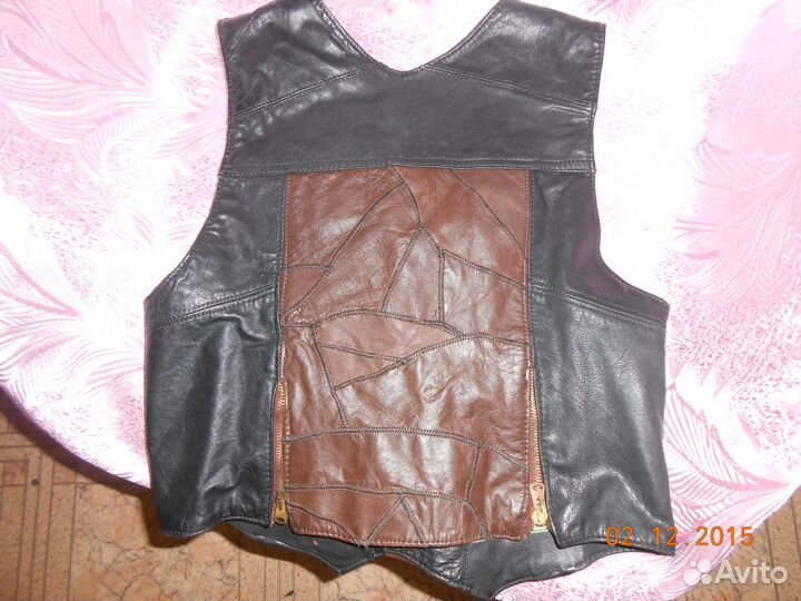 Жилет кожаный на мальчика р.42-44