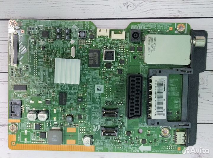 BN41-02358B / подсветки / пульт / сзу c UE32J4000