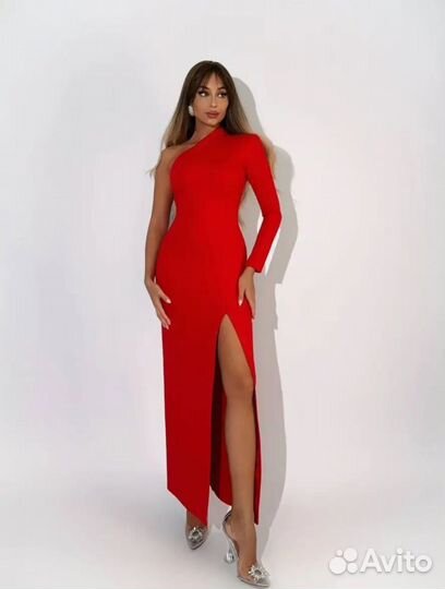 Вечернее платье в пол 42 44