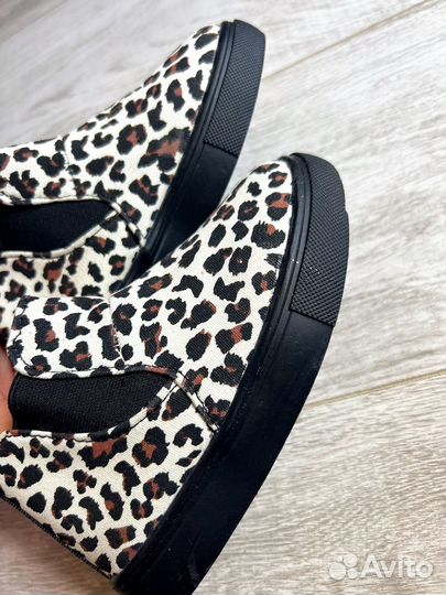 Слипоны на девочку