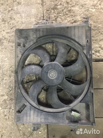 Вентилятор охлаждения Hyundai Solaris