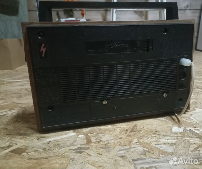 Радиоприемник Океан-209