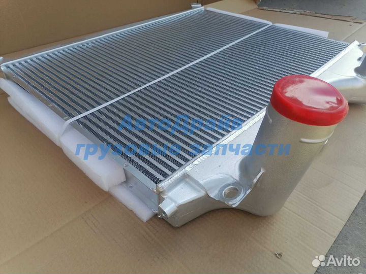 Интеркулер Ман Тга 665*890*64 мм