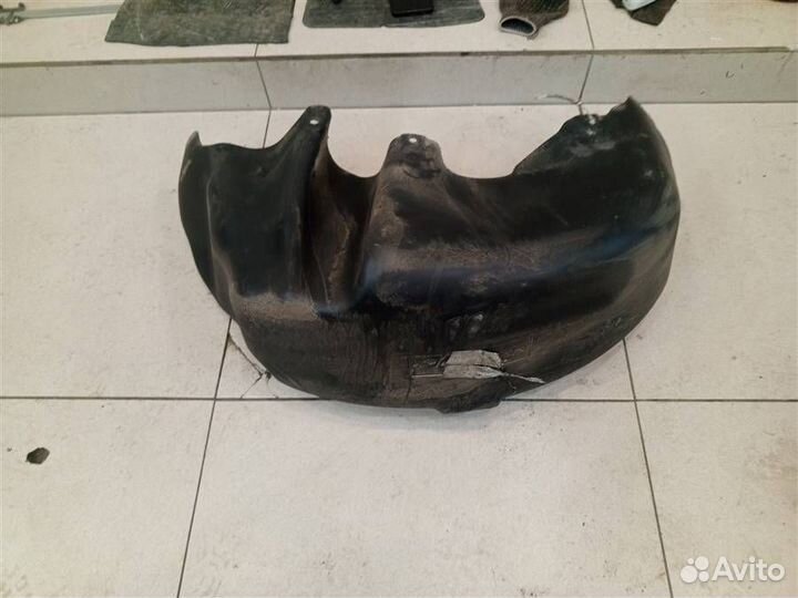 Локер задний правый Ford Fusion 2002-2012